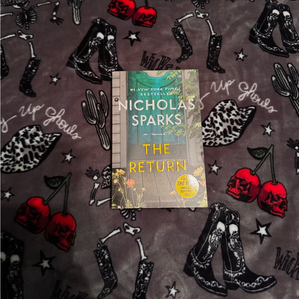 the return by nicholas sparks paperback book